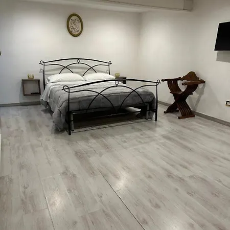 House Vincenza Lejlighed